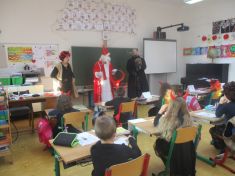 certovska_skola_v_1._a_2._rocniku